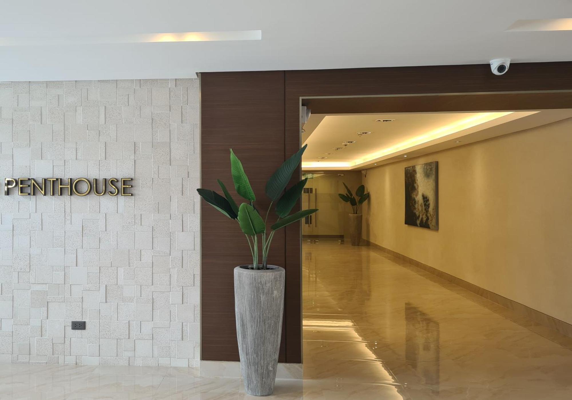 Cozy Penthouse 2Br Suite W Balcony - Amazing Manila Bay View And City Skyline Near Moa Pasay Exteriér fotografie